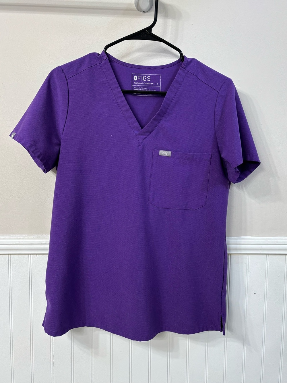 FIGS Technical Collection V-Neck Scrub Top in Purple
